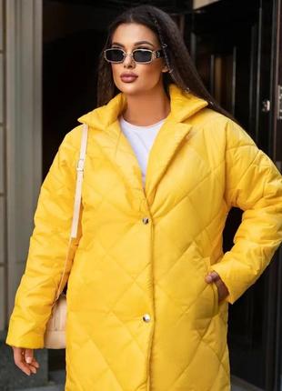 Женское стеганое желтое пальто меди на кнопках большие размеры2 фото