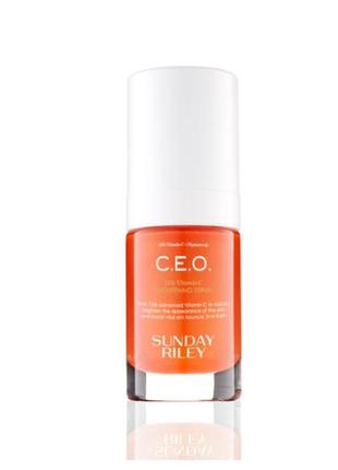 Освітлююча сироватка з вітаміном с sunday riley c. e. o. 15% vitamin c brightening serum 15 мл