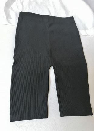 Шорти велосипедки в рубчик виробник туреччини вона всі бірочки зрізані і з розміром зі складом з вир