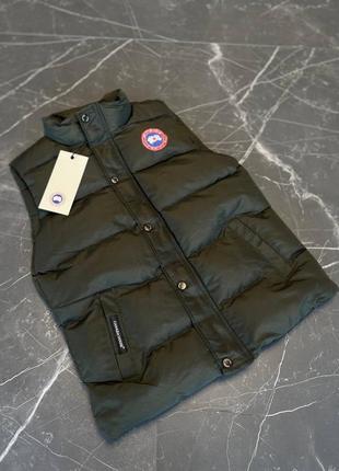 Мужская жилетка / качественная жилетка canada goose в хаки цветах на каждый день