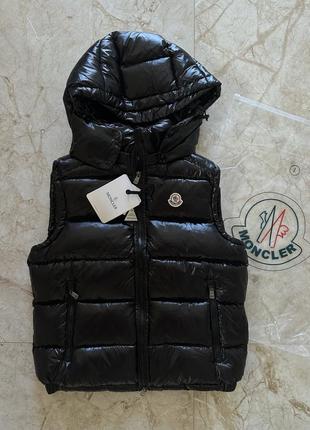 Безрукавка moncler