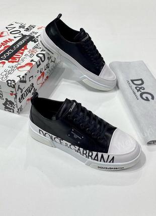 Кроссовки в стиле dolce&gabbana