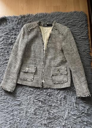 Zara стильный твидовый пиджак жакет блейзер из свежих коллекций