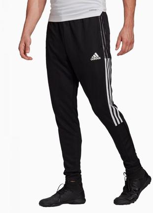 #чоловічі #спортивнікостюми #штани #adidas #tiro 21
розмір-#m