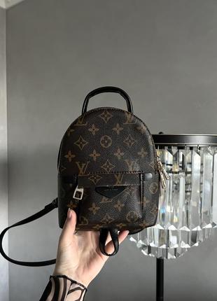 Жіночий рюкзак в стилі louis vuitton palm springs mini backpack logo6 фото