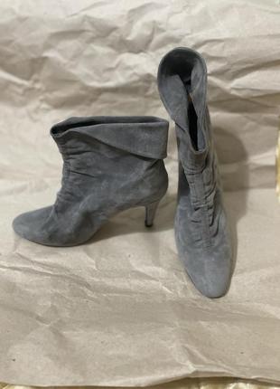 Черевики замшеві