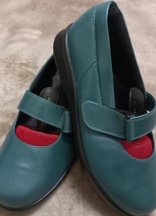 Туфли мокасины фирменные кожа жен. 39р.clarks индии9 фото