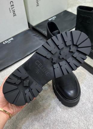 Женские черные кожаные сапоги ботинки celine из кожи и нейлона с белым логотипом селин4 фото