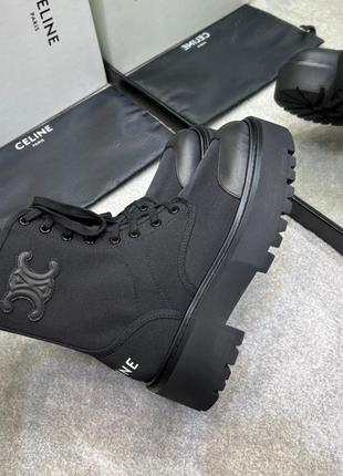 Женские черные кожаные сапоги ботинки celine из кожи и нейлона с белым логотипом селин2 фото