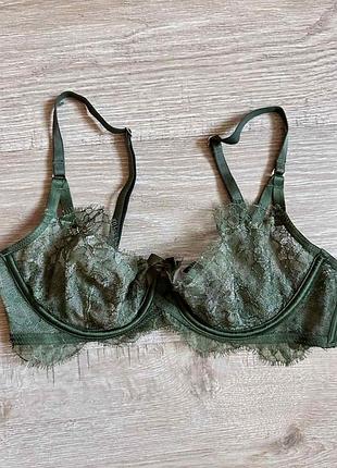 Бюстгальтер