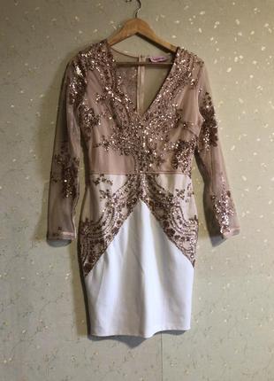 Платье в пайетках
