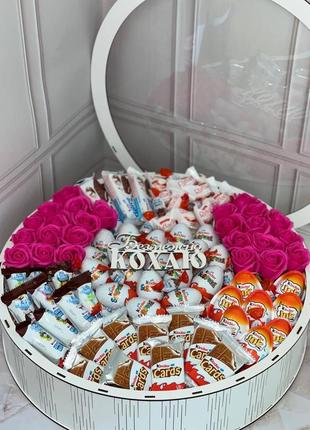 Подарочный круглы бокс для любимой - махі  -