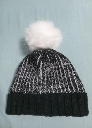 Теплая на флисе шапка для девушки 8-12 лет