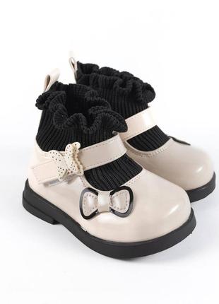 Дитячі демі черевички на дівчинку р20-24