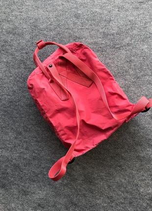 Оригінальний портфель, рюкзак fjallraven kanken classic unisex backpack flamingo pink4 фото