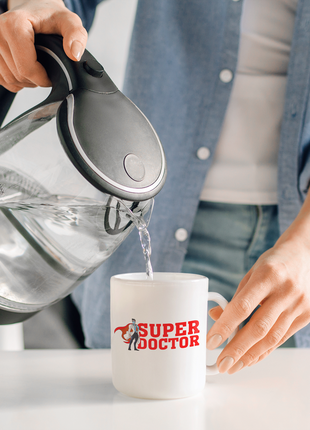 Біла чашка (кухоль) з оригінальним принтом "super doctor. супер лікар" push it