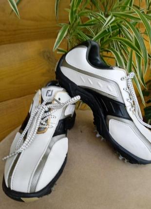 Детские кроссовки 34размер. footjoy