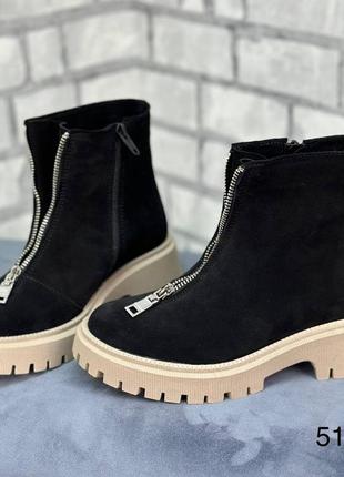 Стильные короткие ботинки ботильоны натуральная кожа замш спереди замочек