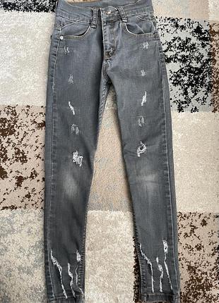 Джинсы для девочки 6-7 лет