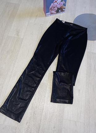 Штани брюки чорного кольору