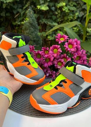 Спортивні демісезонні хайтопи утеплені- плюшем.