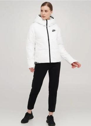 Куртка женская nike w nsw tfrpl classic tape jkt оригинал5 фото