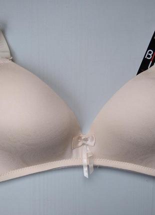 Бюстгальтер biweier базовий гладкий без кісточок бежевий 85в 30527