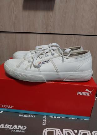 Качественные стильные кожаные, брендовые кеды,superga