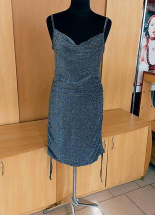 Красивое платье