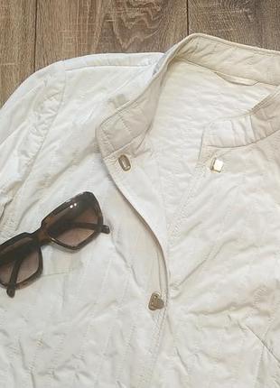 Basler легкая стеганая курточка белого(молочного) цвета2 фото