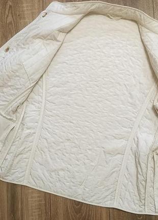 Basler легкая стеганая курточка белого(молочного) цвета6 фото