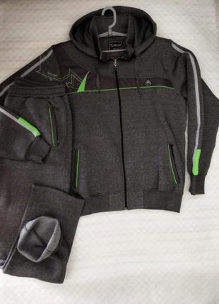 Мужской спортивный костюм очень теплый soccer