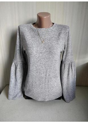 Zara. невероятно мягкий и красивый свитшот.