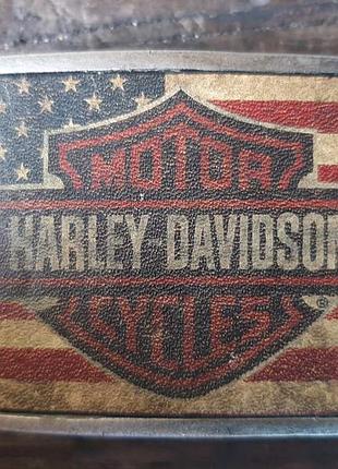 Пряжка на ремень