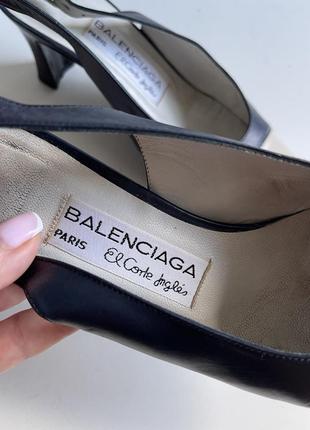 Вінтажні слінгбеки від люксового бренду balenciaga2 фото