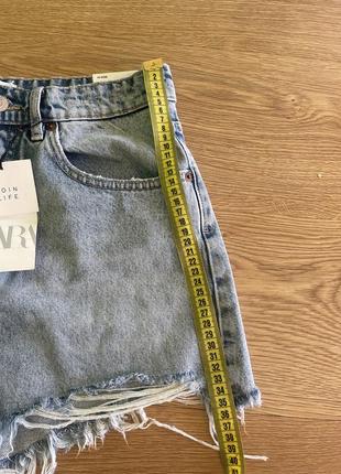 Шикарные базовые джинсовые шорты zara m 408 фото