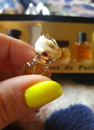 Набор коллекционный  vintage box set of 5 parfums de paris (miniature)франция4 фото