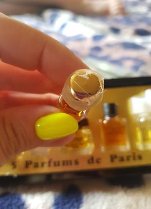 Набор коллекционный  vintage box set of 5 parfums de paris (miniature)франция5 фото