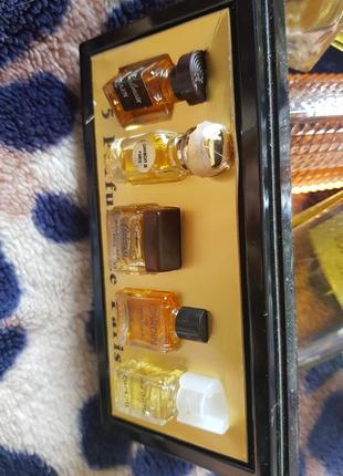 Набор коллекционный  vintage box set of 5 parfums de paris (miniature)франция2 фото
