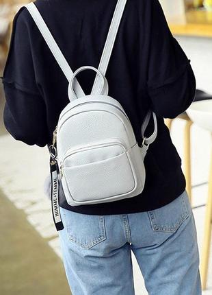 Женский стильный небольшой новый серый рюкзак4 фото