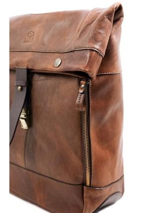 Модный и стильный кожаный рюкзак ролл-топ - the secret history - коньячный time resistance 522910110 фото