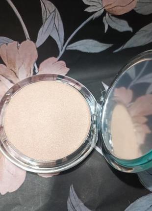 Хайлайтер для обличчя lcf silver & mint shine highlighter3 фото