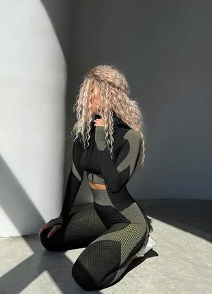 Костюм для фітнесу трійка з рашгардом2 фото