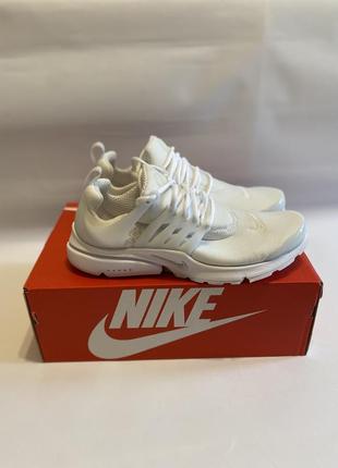 Нові оригінал кросівки nike air presto