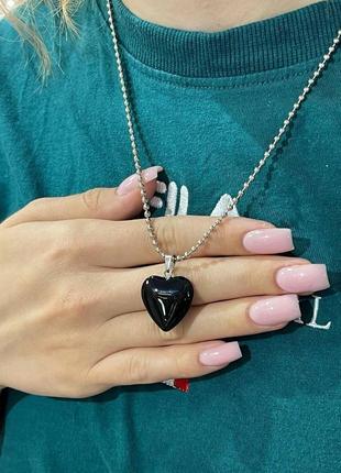 Оригинальный подарок девушке - натуральный камень чёрный агат кулон в форме сердечка на цепочке в коробочке3 фото