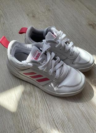 Кросівки adidas