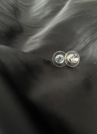 Гвоздики камешки