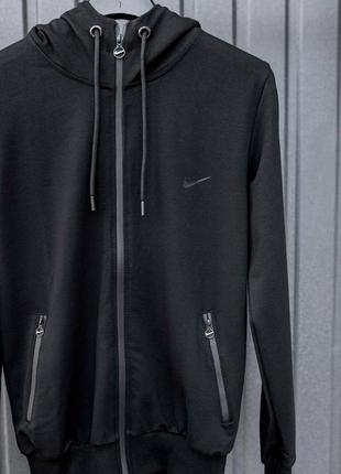 Осенний чёрный спортивный костюм комплект nike air черный мужской спортивный костюм nike air10 фото