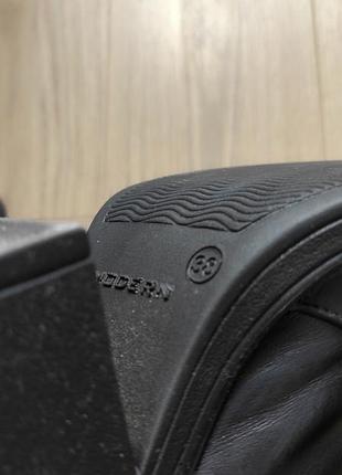 Оригінальні жіночі ботильйони туфлі натуральна шкіра демісезон