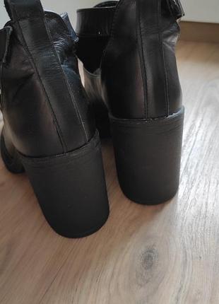 Оригінальні жіночі ботильйони туфлі натуральна шкіра демісезон